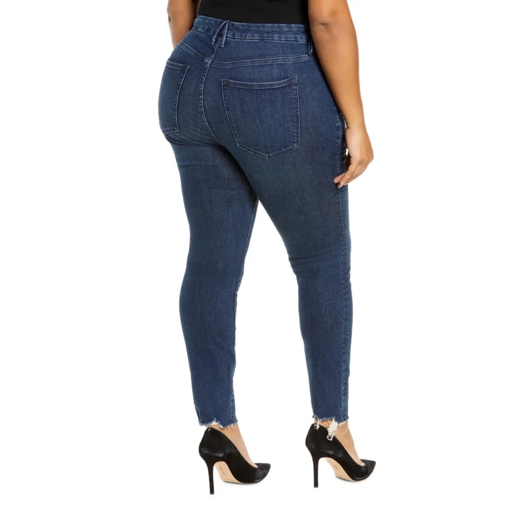 GOOD AMERICAN GOOD LEGS HIGH RISE CHEWED HEM JEANS SIZE 16
